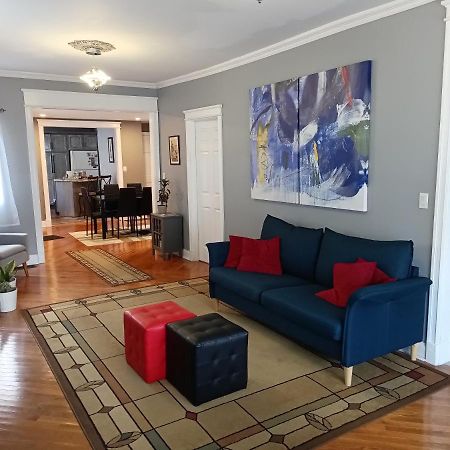 Cozy Updated 3-Br Apartment Near Peace Bridge Buffalo Esterno foto